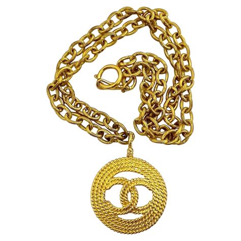 chanel necklace vintage necklaces